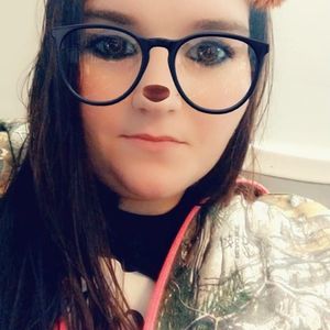 Meet your Posher, Abbey